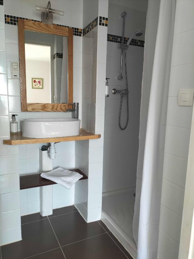 Bed and Breakfast Alabrena Feneyrols Екстер'єр фото